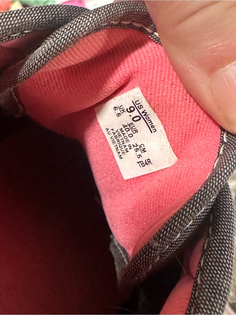 Vans Low Top Sneakers in Charcoal with Pink Lining - Picture 5 of 7